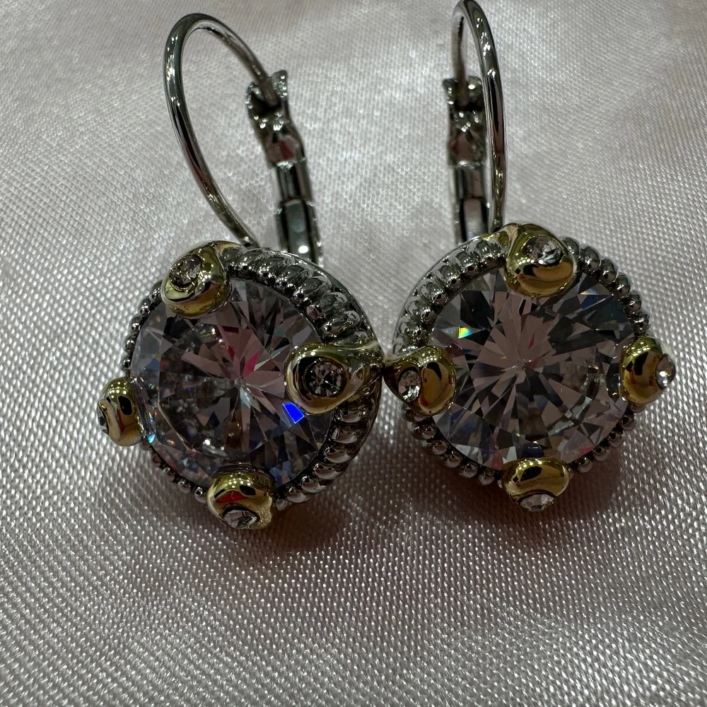 White CZ Diamond Lever Back Earrings - Picture 2 of 6